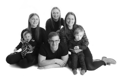 familiefotografering-familiebilleder-familiefotograf-familieportræt-familie-fotograf-københavn-fotografering-fotografering-af-familier-i-københavn